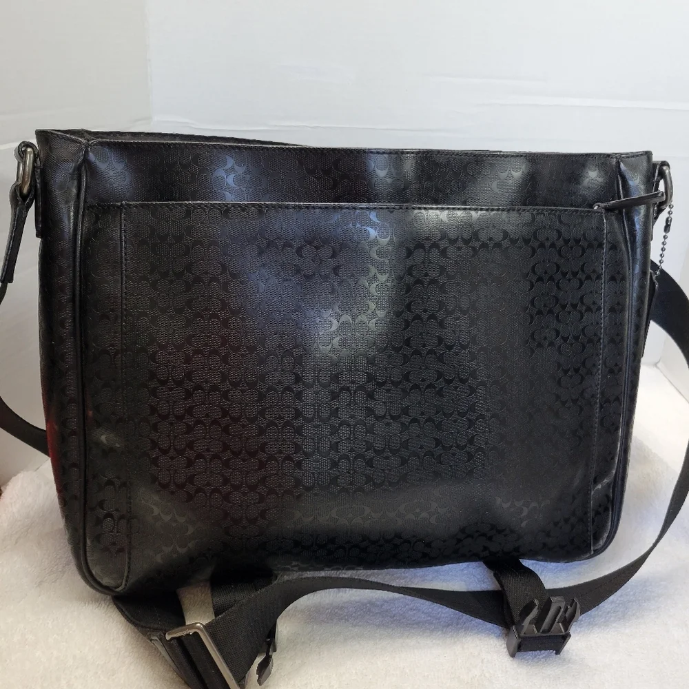 Coach Heritage Signature Black PVC & Leather Messenger Laptop Bag Orig Hangtag